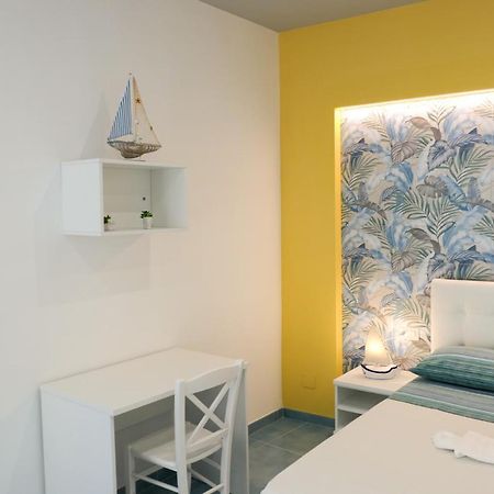 Cristianzerotre Suite Naples Exterior photo